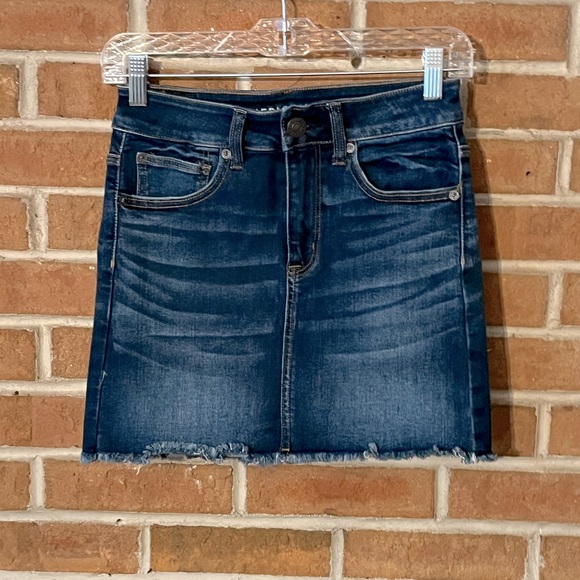 Women’s Denim Mini Skirt - Picture 1 of 2